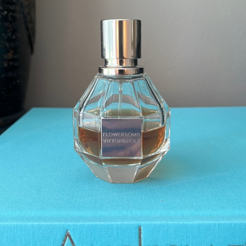 Viktor&Rolf flowerbomb 50ml/1.7 ounces